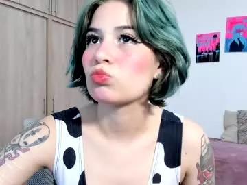 gaiadeniskas from Chaturbate