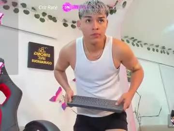 garrett_collins from Chaturbate