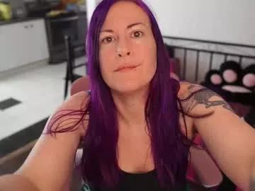 gennyrock from Chaturbate