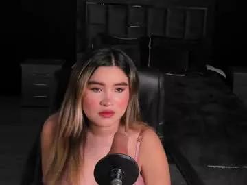 Explore our live girls sluts from our Custom and Multi clubs and checkout exclusive access to highly interactive content, such as shape, hair, titties, pussy type and many more.