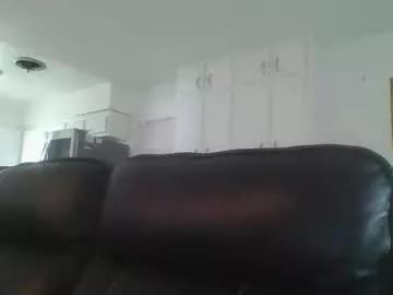 goddessmilfcrysyal from Chaturbate