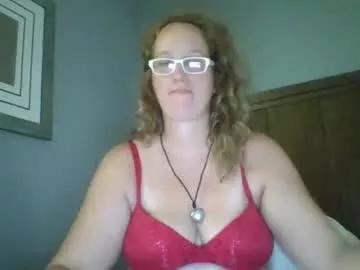 goddessmilfcrysyal from Chaturbate