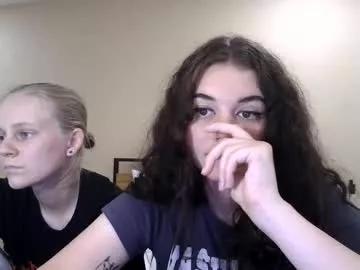 goddessshadowraven from Chaturbate