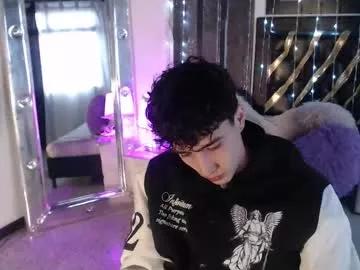 gojo_satoru_18 from Chaturbate