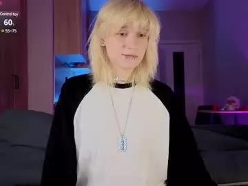 gregory_byyrd from Chaturbate
