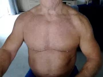 gymguyuk28 from Chaturbate