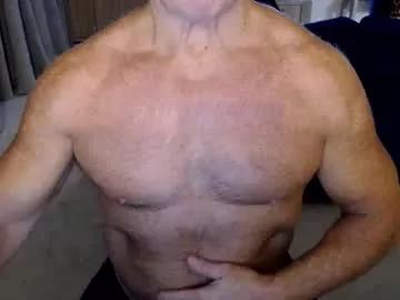 gymguyuk28 from Chaturbate