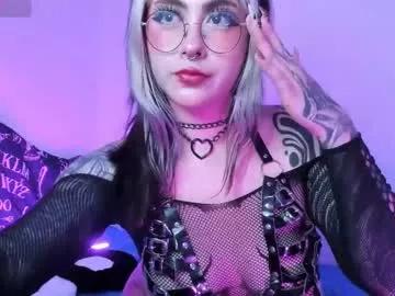 hallucigenia_sparza from Chaturbate