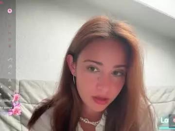 hannahinto from Chaturbate