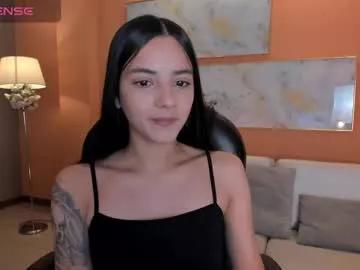 Explore our live girls sluts from our Custom and Multi clubs and checkout exclusive access to highly interactive content, such as shape, hair, titties, pussy type and many more.