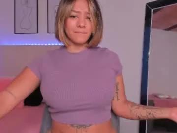 hannawilliams_ from Chaturbate