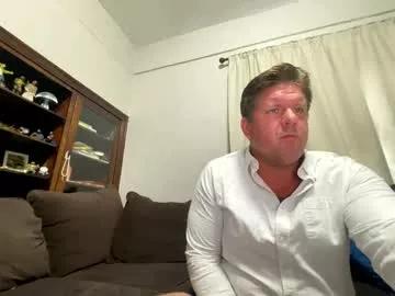 happilymarr1ed from Chaturbate