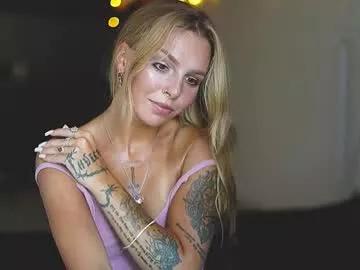 happy_cat_house2 from Chaturbate