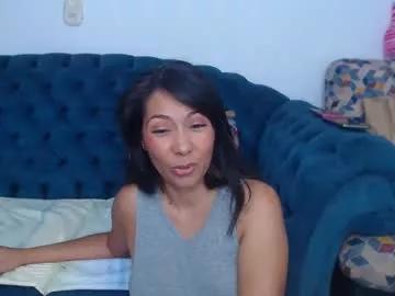 helen_lya from Chaturbate