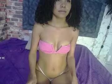 helen_petite_ from Chaturbate