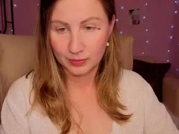 helens_lov from Chaturbate