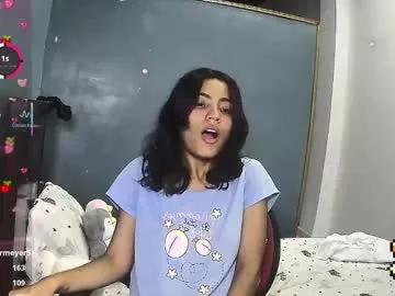 Helia_n_amy webcams show profile image 
