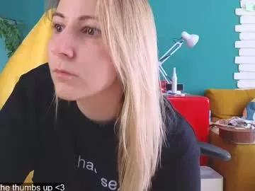 hell_l0ve from Chaturbate