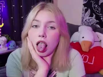 hellenhornny from Chaturbate