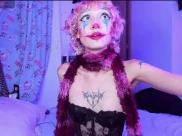 helloskinnygirls from Chaturbate