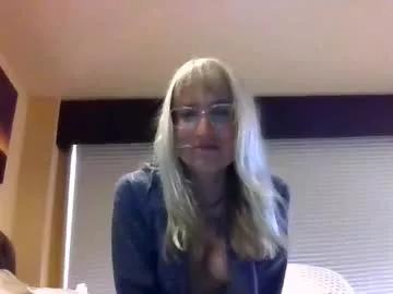 helltoheaven22 from Chaturbate