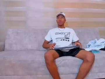 heteros_men from Chaturbate