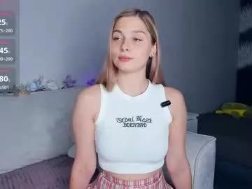 Hidden_charm webcams show profile image 