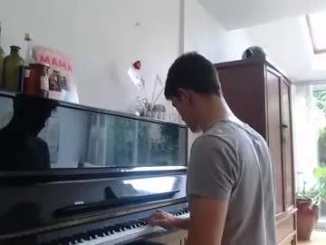 hiimpeter from Chaturbate