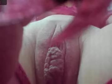 holly_little2 from Chaturbate