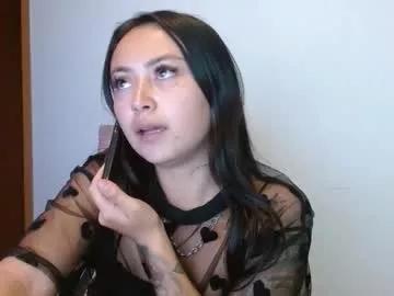 holly_rose69 from Chaturbate