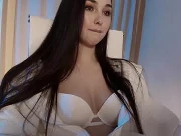 hollyextra from Chaturbate