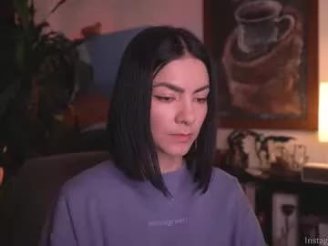 hollylinder_ from Chaturbate