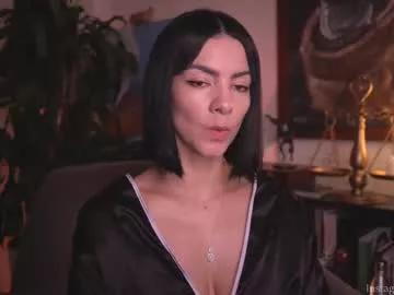 hollylinder_ from Chaturbate