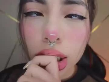 hollyxx_ from Chaturbate