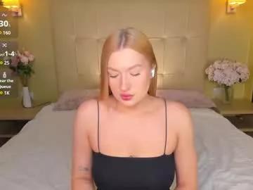 hollyylee from Chaturbate