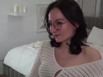 hoolly_collins from Chaturbate