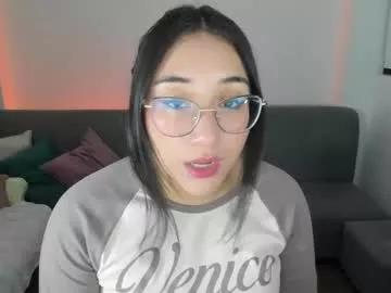 hottbee1 from Chaturbate