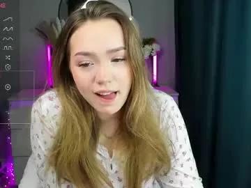 hottease_pvt from Chaturbate