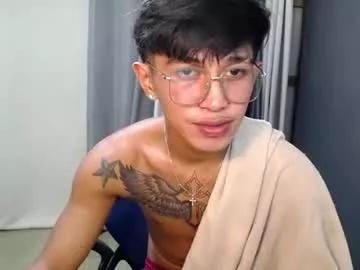 hugecockchristian from Chaturbate is Freechat