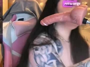 huggy_og from Chaturbate