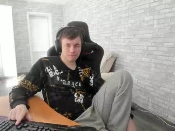 iliaskrislove from Chaturbate