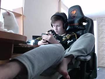iliaskrisloveee from Chaturbate