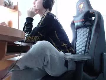 iliaskrisloveee from Chaturbate
