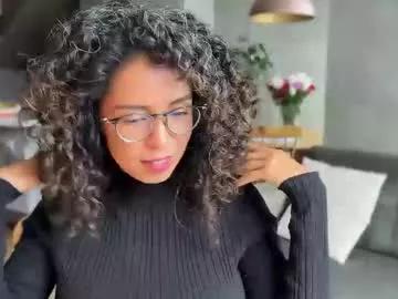 illaroom from Chaturbate