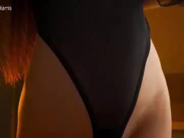 illona_harriss from Chaturbate