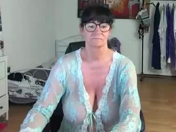 illymaus from Chaturbate