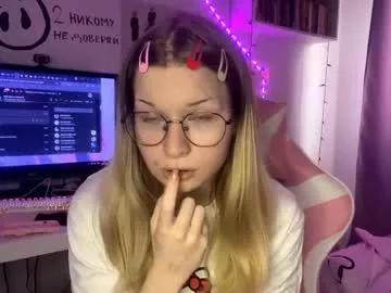 Indiraclouden webcams show profile image 