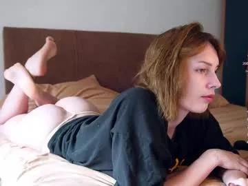 inner_bloom from Chaturbate