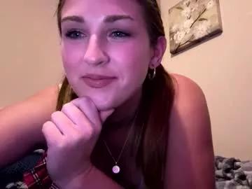 innocentlilsarah from Chaturbate