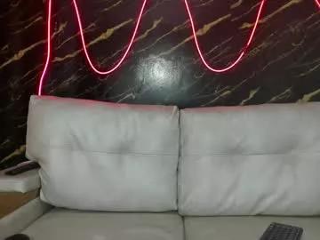 invincible200 from Chaturbate